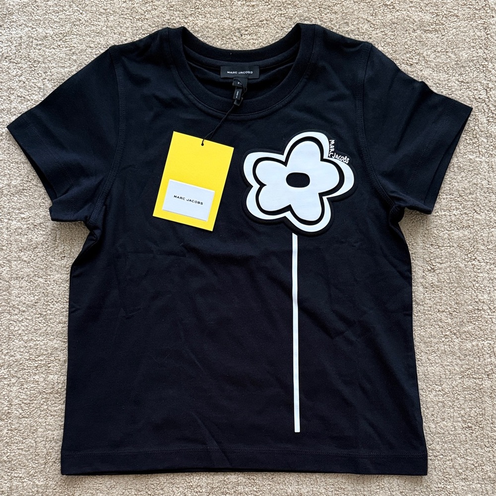 Marc Jacobs Daisy Print Slim T-Shirt in Black, Size XS
